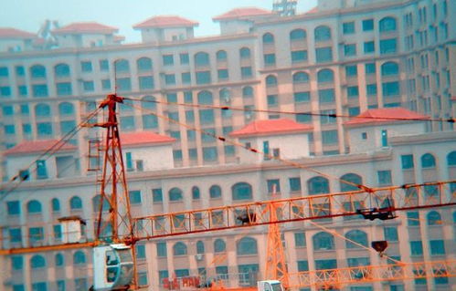 把 脑白金 的创始人搞破产 24年未完工的大厦终于要出售了