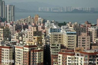 深圳资本外溢下的珠江西岸楼市热潮 中山与珠海的机遇与隐忧